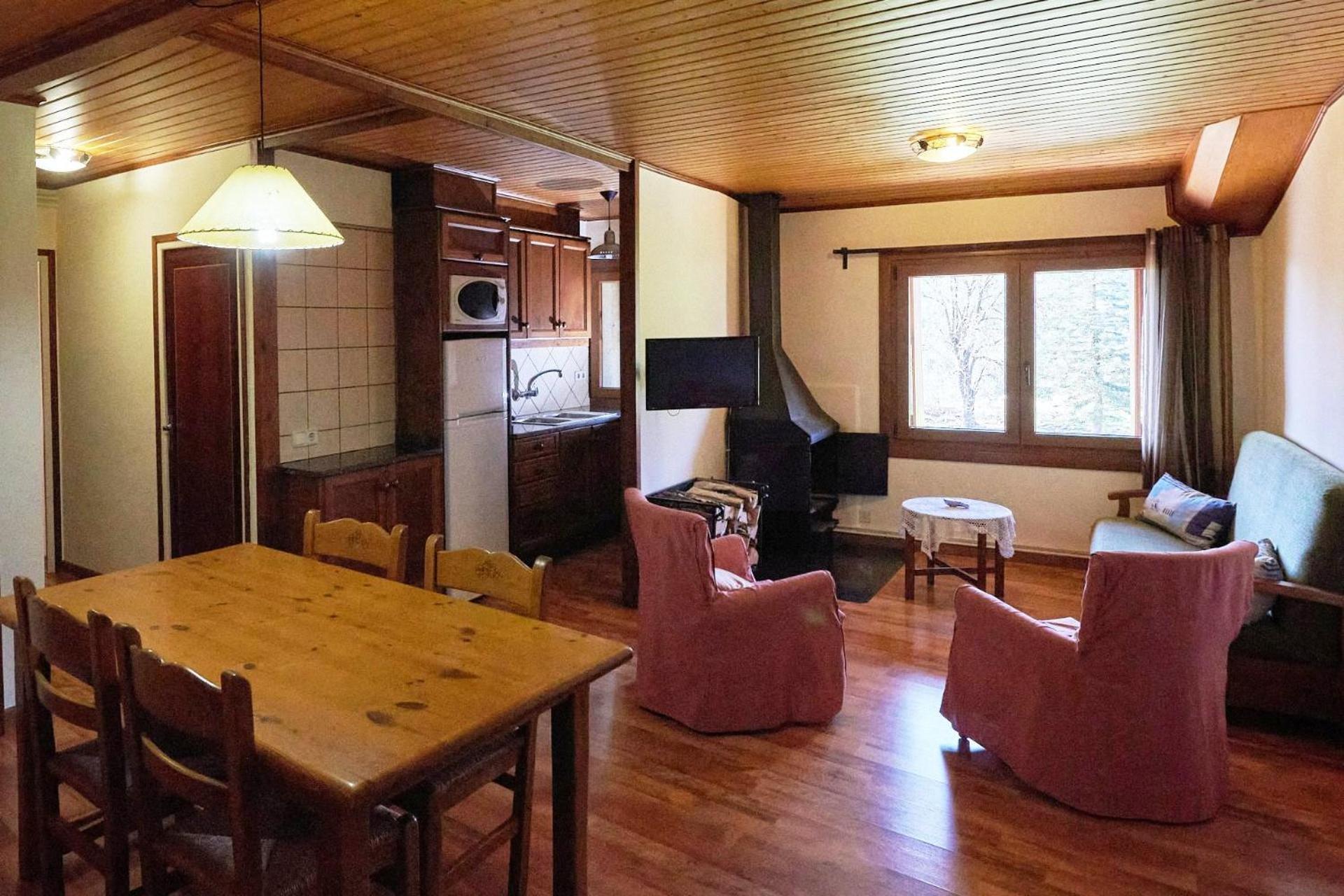 Can Tubau - Casa Rural - Apartaments Campelles エクステリア 写真